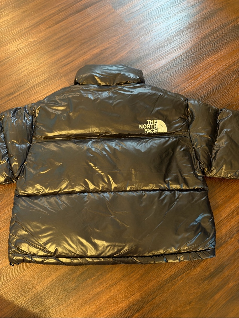 The North Face Nuptse Down Cropped Puffer Jacket - NWT - Picture 4 of 6